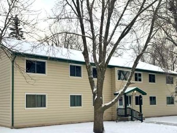 936 6th Street NE, Unit 3N, Staples, MN 56479