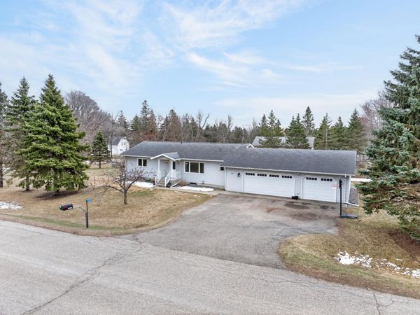 1331 Melody Lane , Alexandria, MN 56308