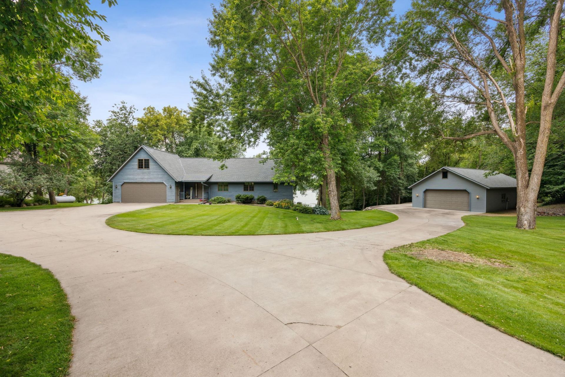 15735 112th Street NW, South Haven, MN 55382