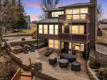 3800 Sioux Lane, Madison Lake, MN 56063