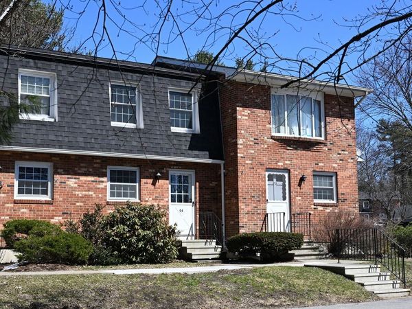 13 Sugartree Lane, Unit G4, Essex Junction, VT 05452