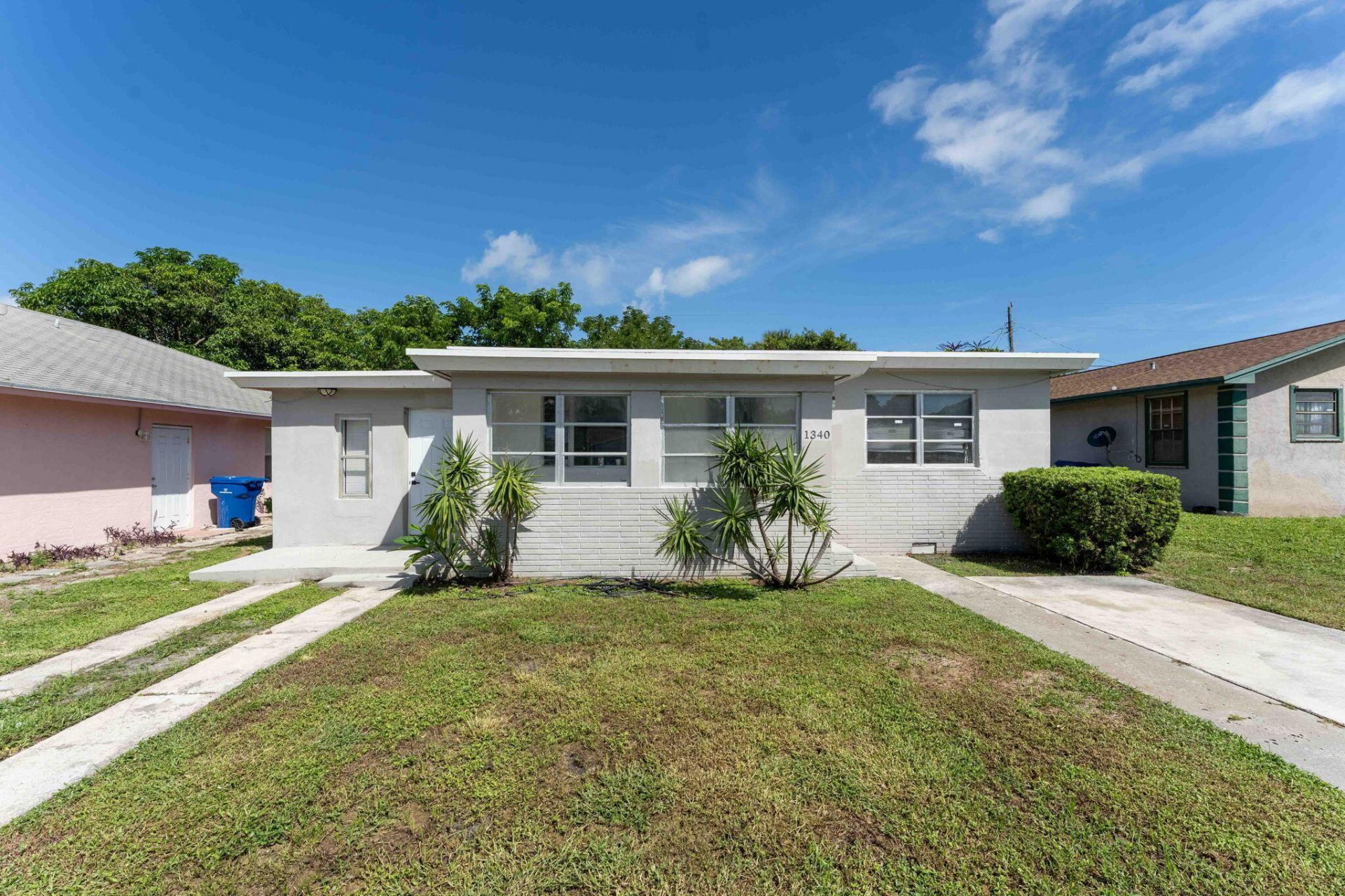 1340 W 33rd Street, Riviera Beach, FL 33404 Photo