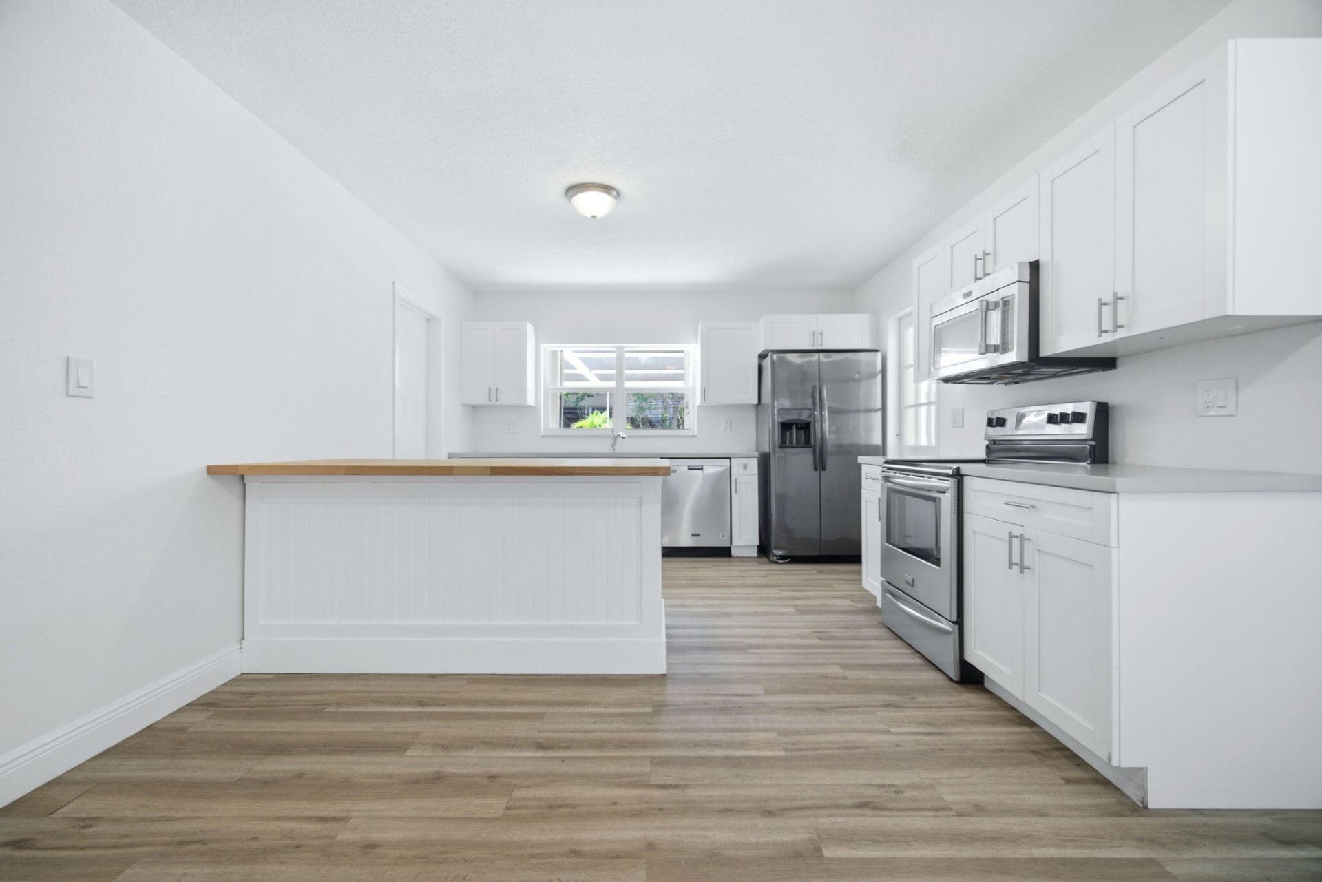 321 E Chaminade Drive, Hollywood, FL 33021 Photo