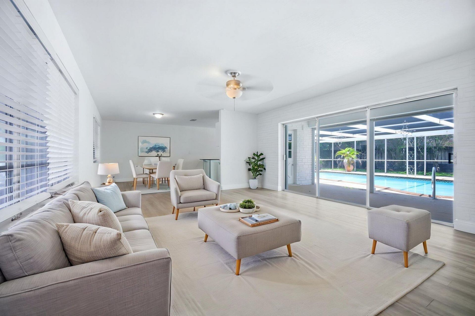 321 E Chaminade Drive, Hollywood, FL 33021 Photo