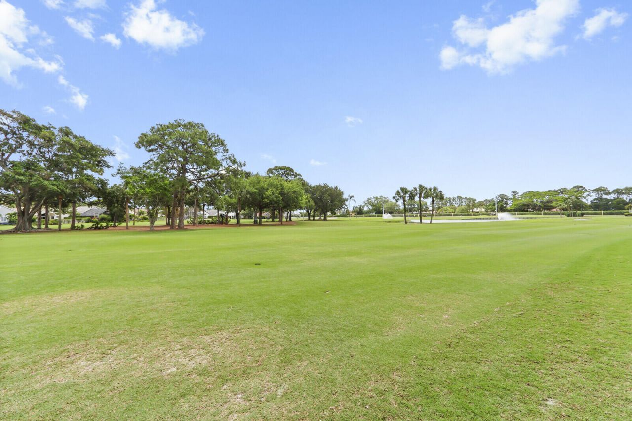 12910 Briarlake Circle, Unit 203, Palm Beach Gardens, FL 33418 Photo