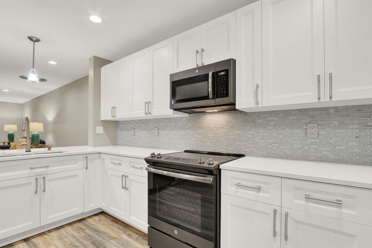 12910 Briarlake Circle, Unit 203, Palm Beach Gardens, FL 33418 Photo