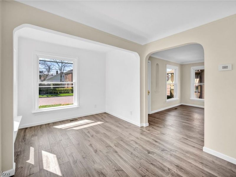 10318 Thrush Avenue, Cleveland, OH 44111 Photo 11