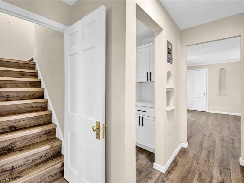 10318 Thrush Avenue, Cleveland, OH 44111 Photo 17