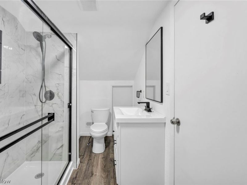 10318 Thrush Avenue, Cleveland, OH 44111 Photo 18