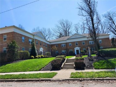 1166 -1170 Sunset Drive, Alliance, OH 44601