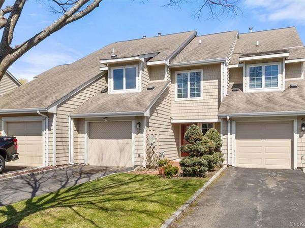 41 Doral Lane , Unit 41, Bay Shore, NY 11706