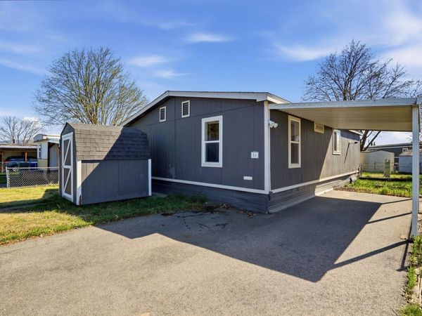 21725 E Wellesley Ave, Otis Orchards, WA 99027