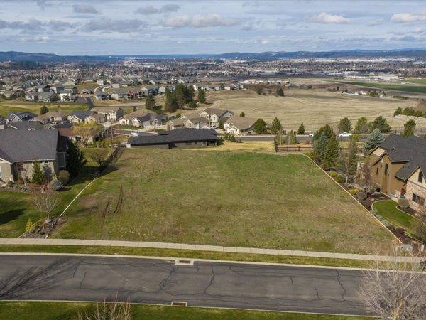 75 S Legend Tree Dr, Liberty Lake, WA 99019