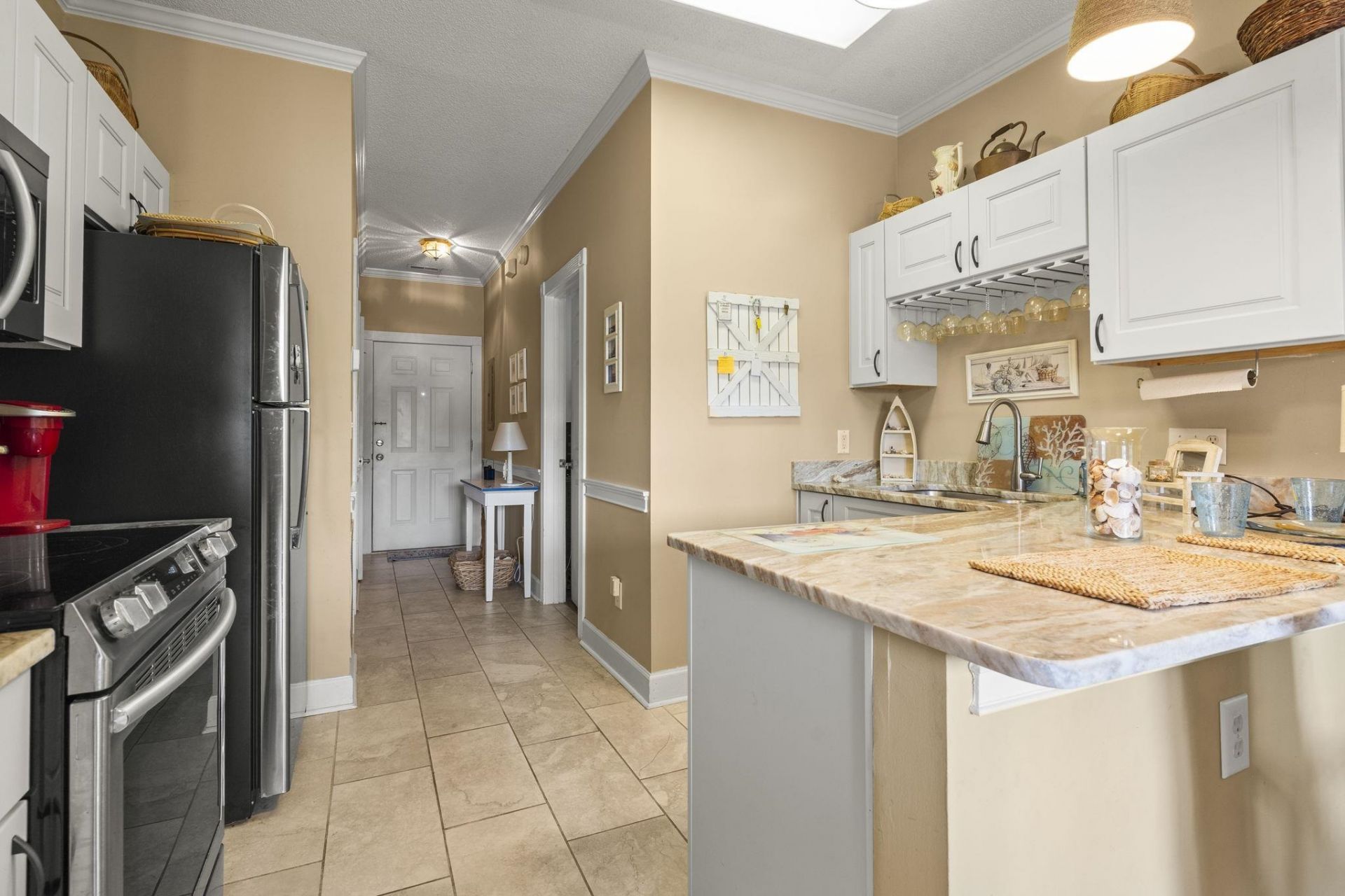 702 Riverwalk Dr. Photo 12