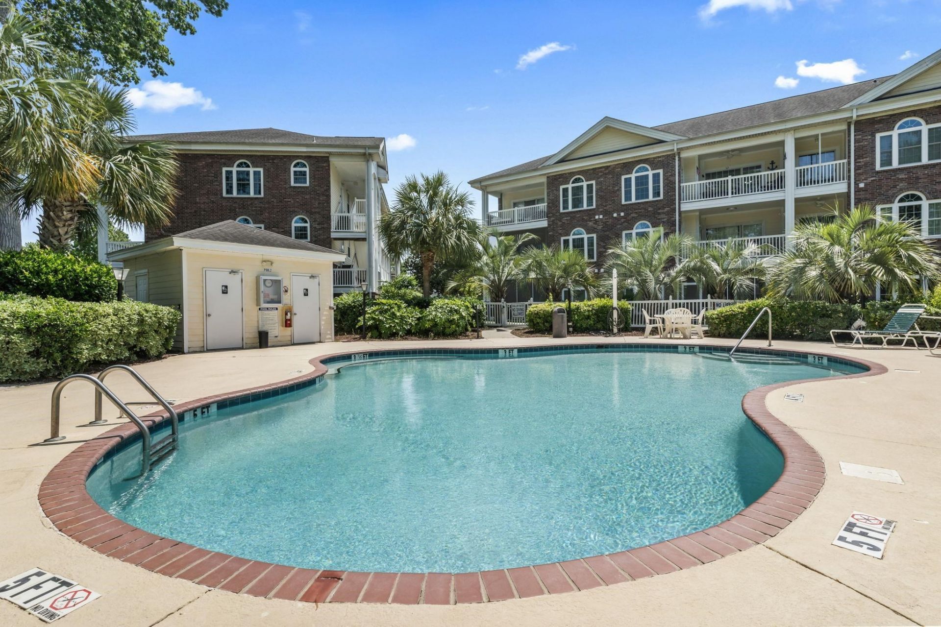 702 Riverwalk Dr. Photo 28