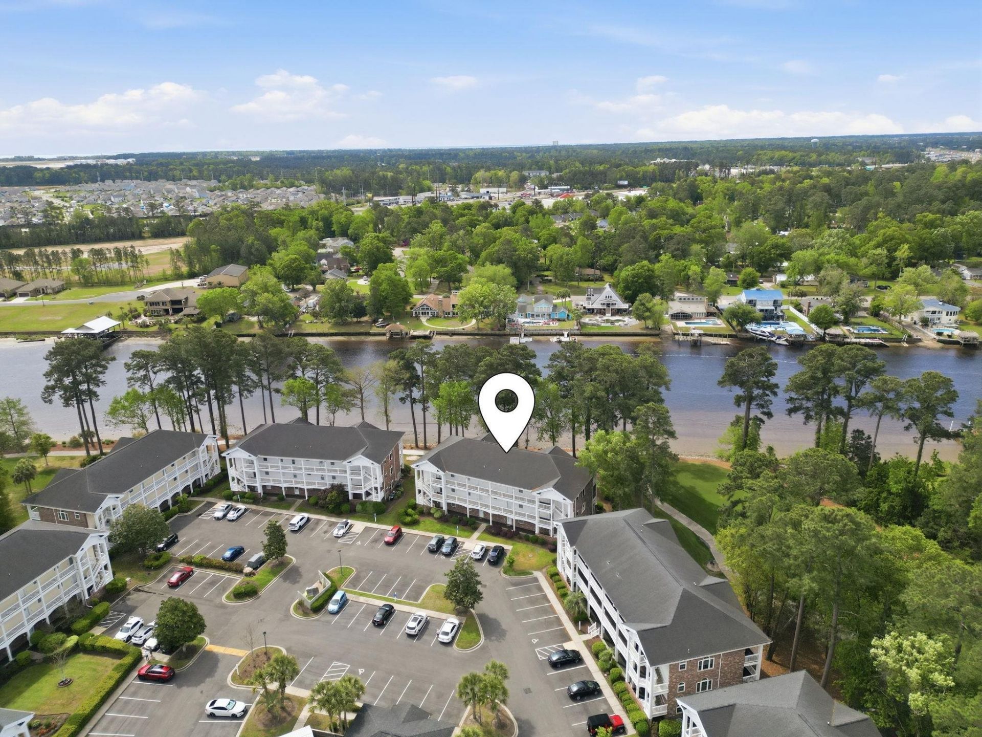702 Riverwalk Dr. Photo 34