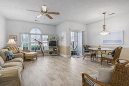 702 Riverwalk Dr. photo 4