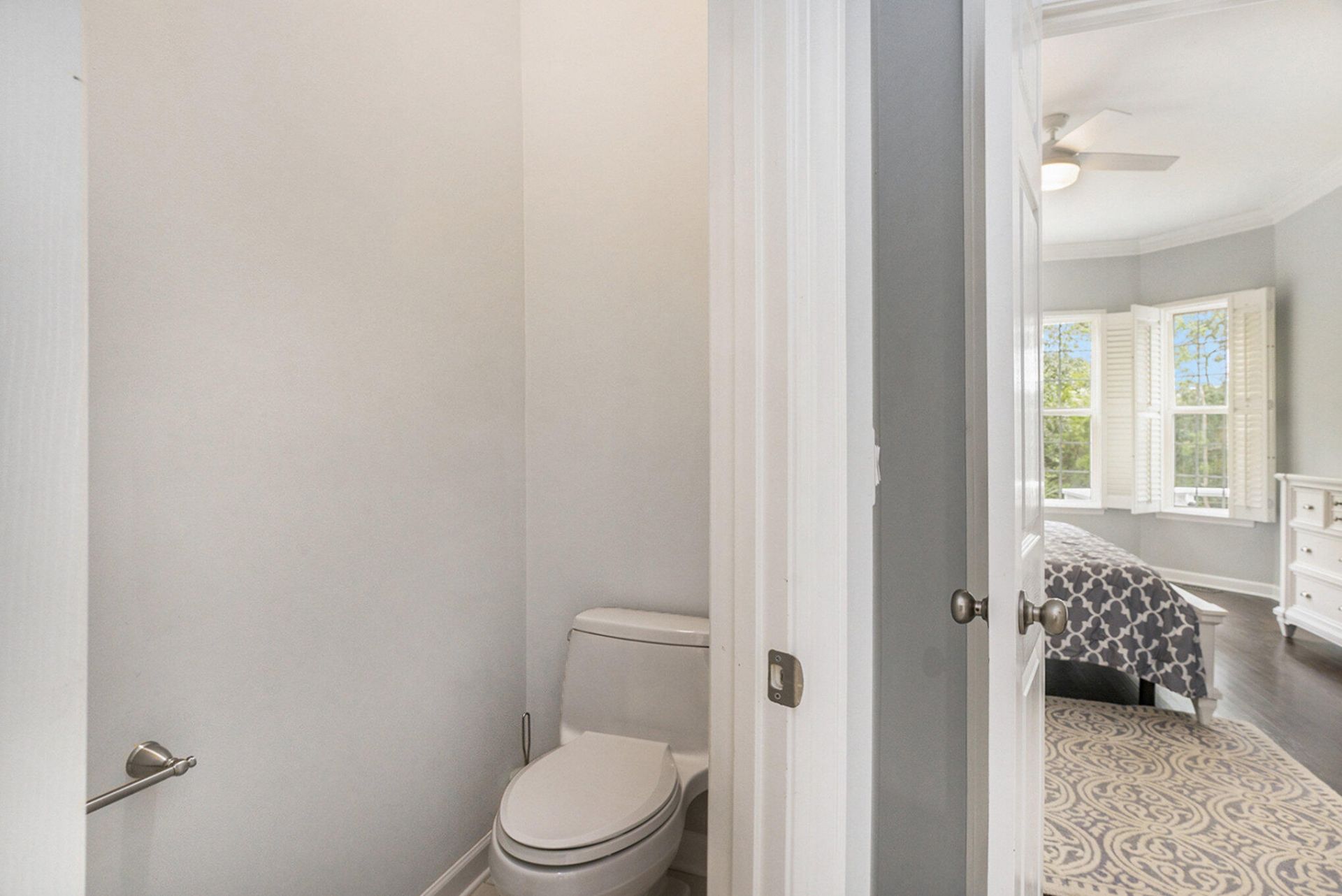 200 N Ladd Court Photo 32