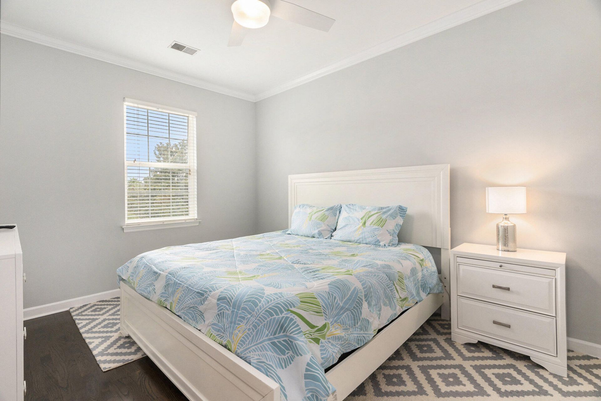 200 N Ladd Court Photo 38