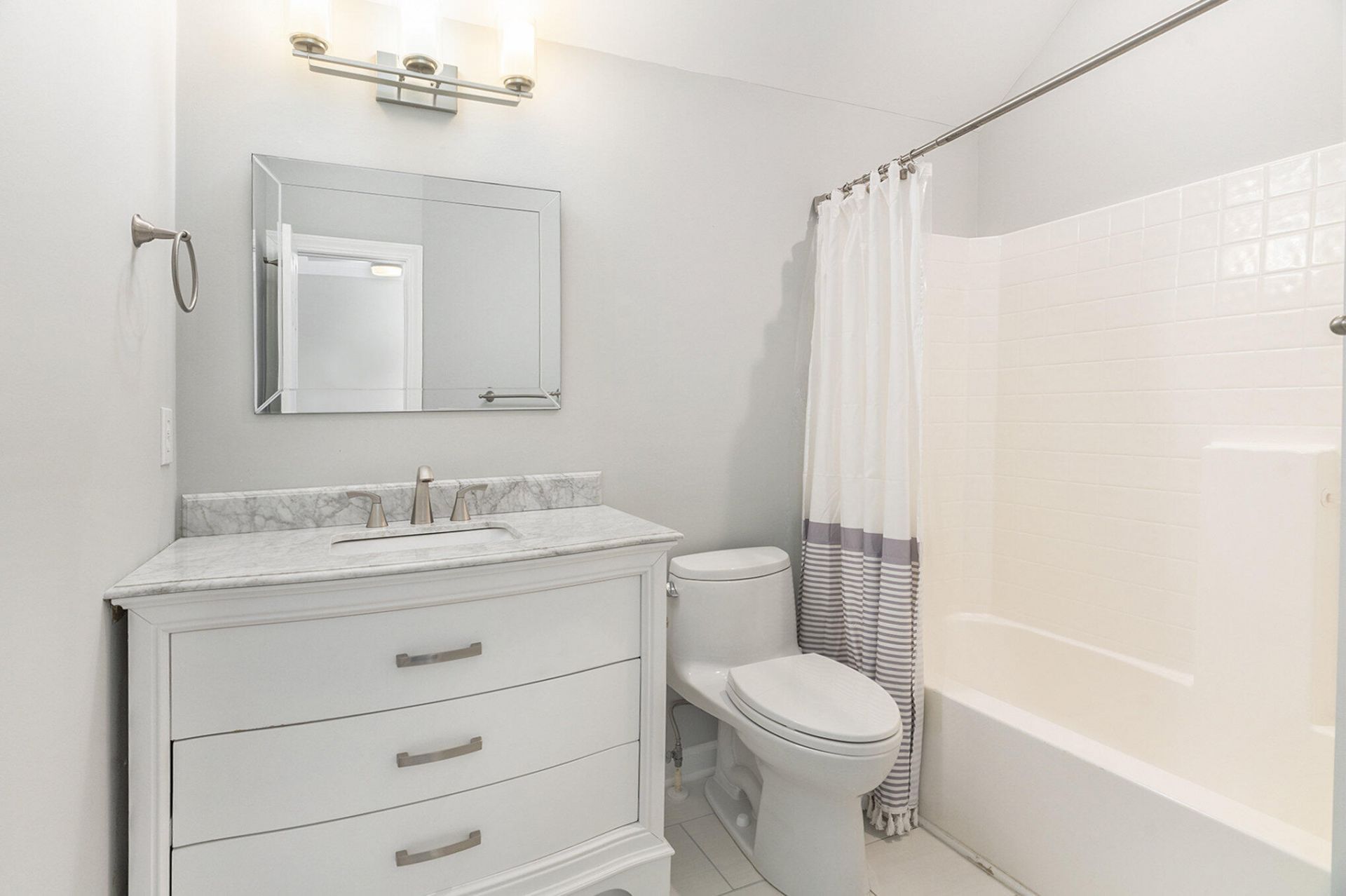 200 N Ladd Court Photo 49