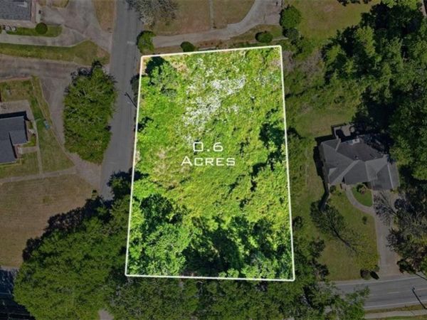 3025 Benjamin E Mays SW, Atlanta, GA 30311