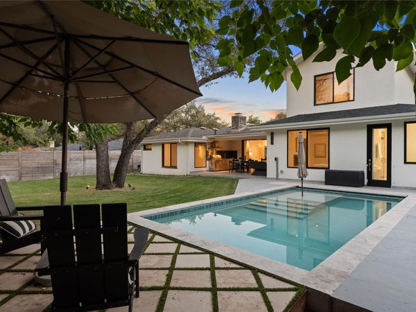 4000 Greystone DR, Austin, TX 78731