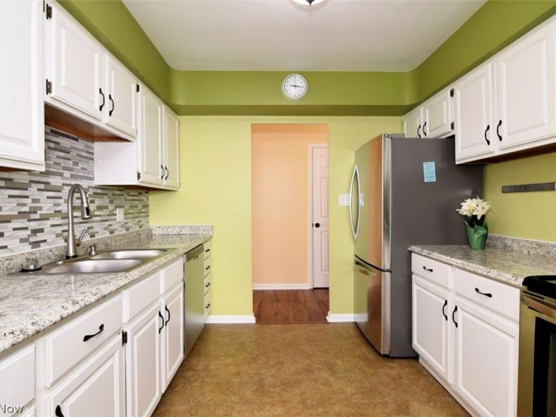 4912 N Sedgewick Road, Lyndhurst, OH 44124 Photo 11