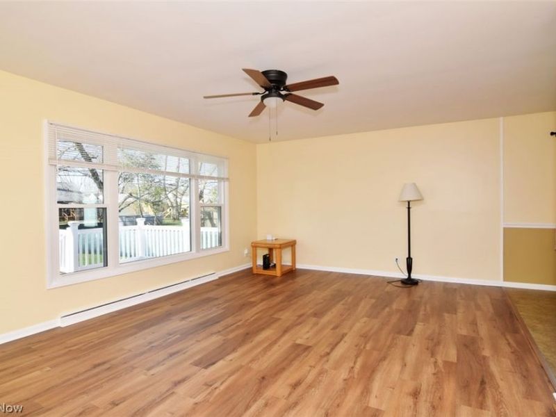 4912 N Sedgewick Road, Lyndhurst, OH 44124 Photo 6