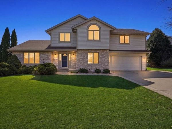 3609 Ice Age Drive, Madison, WI 53719