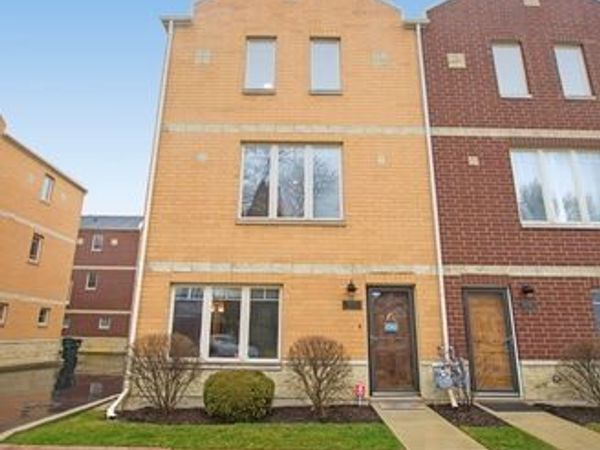 8900 31st Street , Unit 18, Brookfield, IL 60513