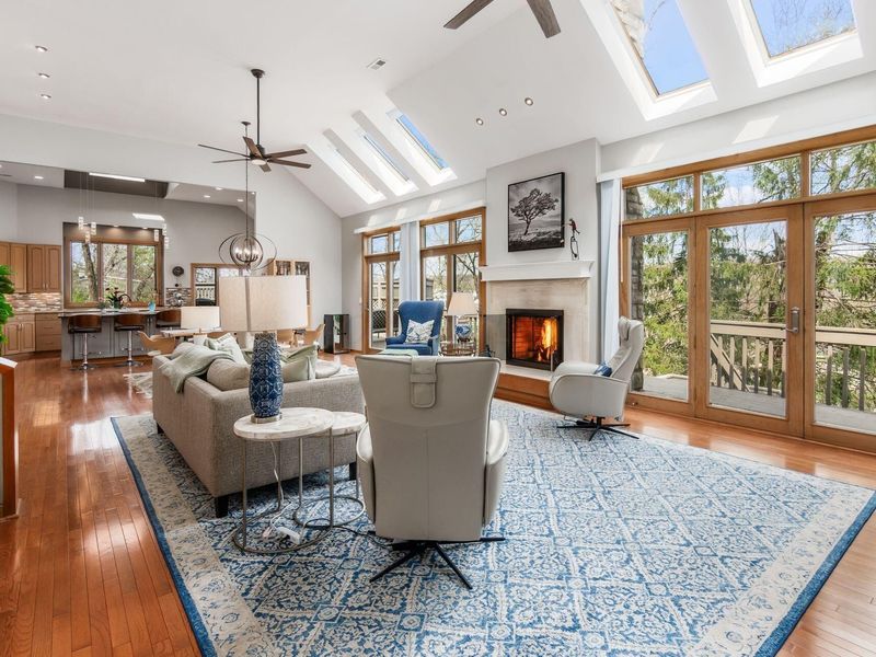 718 Old Oak, Unit 8, Columbus, OH 43235 Photo 12