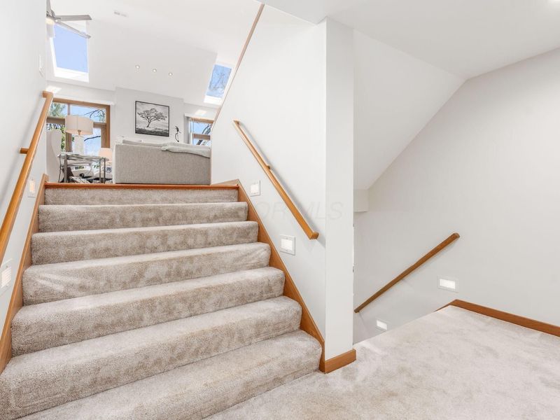 718 Old Oak, Unit 8, Columbus, OH 43235 Photo 40