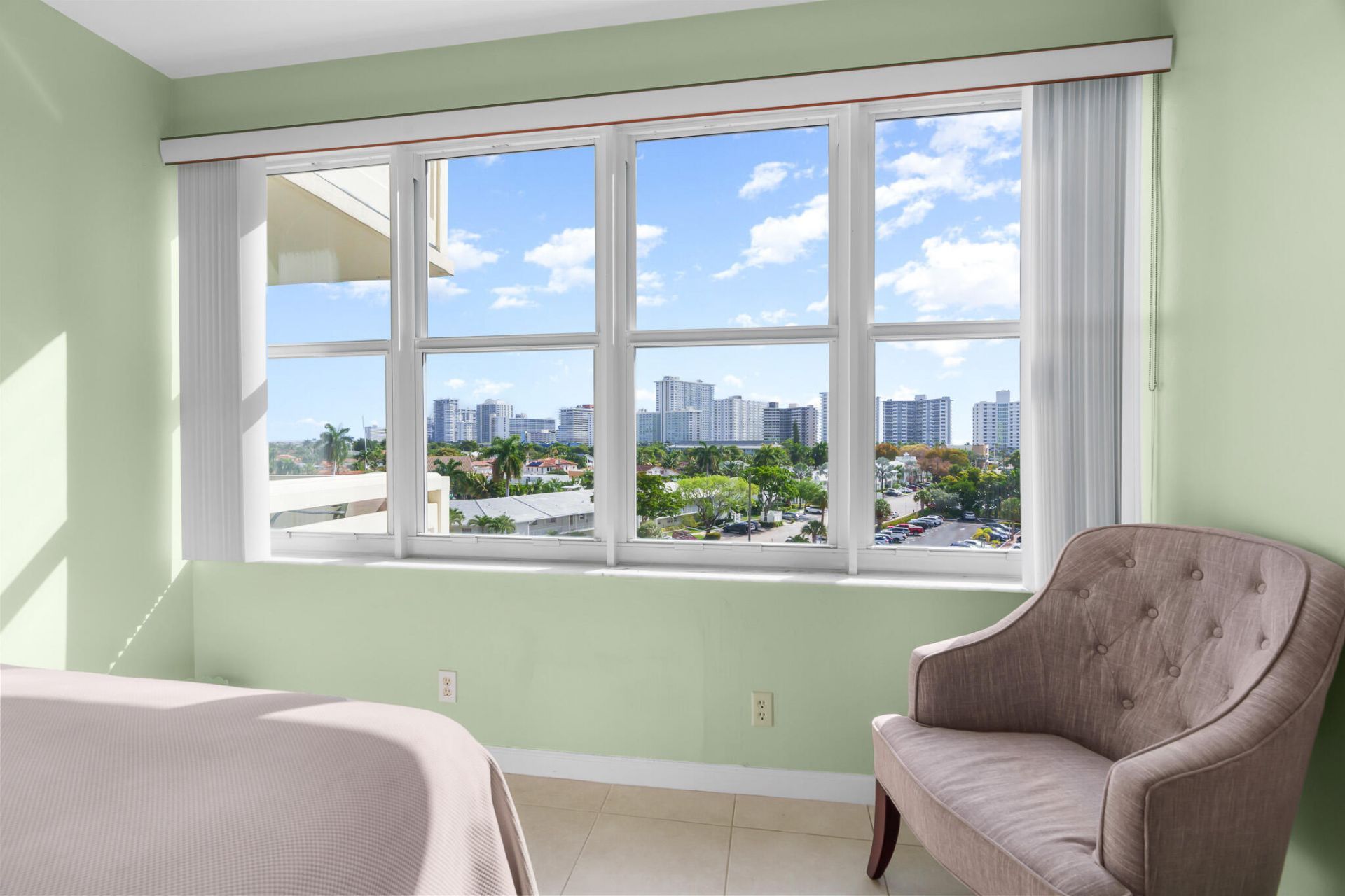 3200 NE 26th Street, Unit 609, Fort Lauderdale, FL 33305 Photo