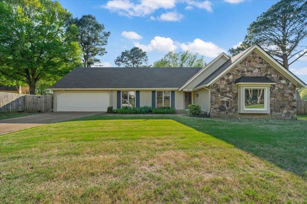 2959 Dunedin Cv, Germantown, TN 38138 Main Photo