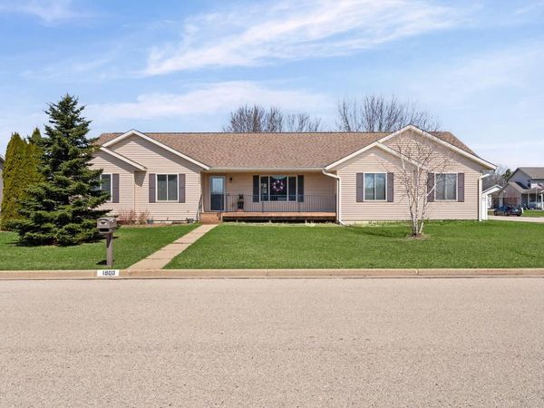 1900 Cedarwood AVENUE, Sparta, WI 54656