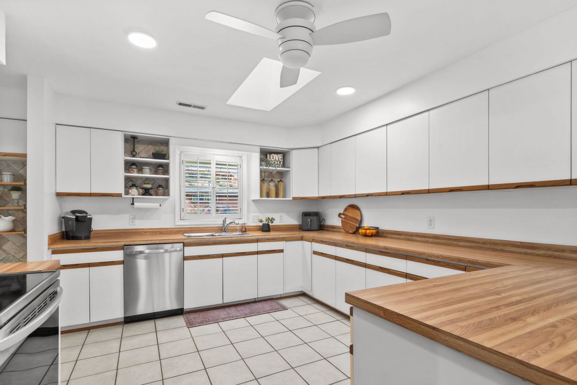 2135 Brunswick Circle Photo 15