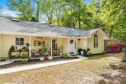 2135 Brunswick Circle photo 4