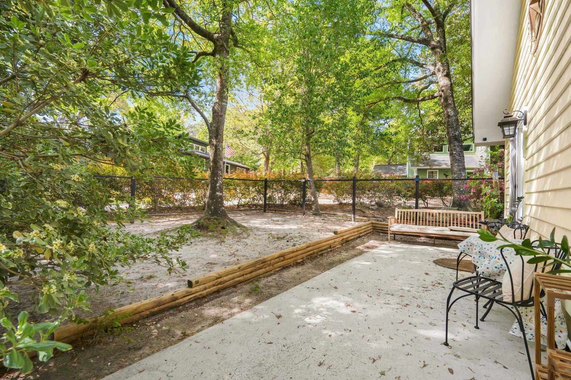 2135 Brunswick Circle Photo 34