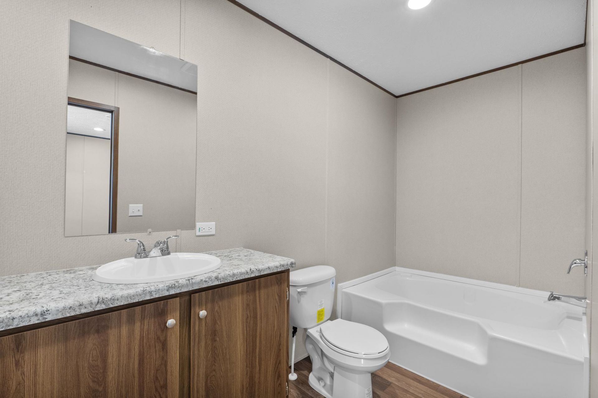 600 Ermine Rd Photo 14