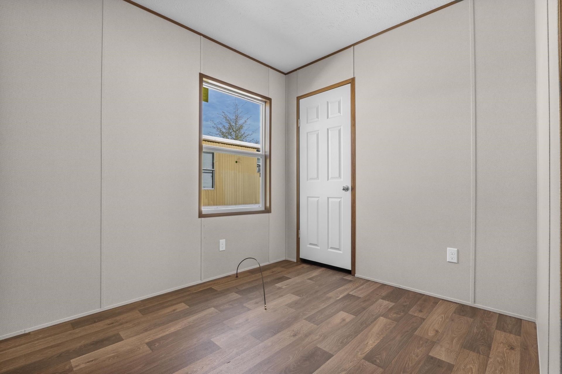 600 Ermine Rd Photo 17