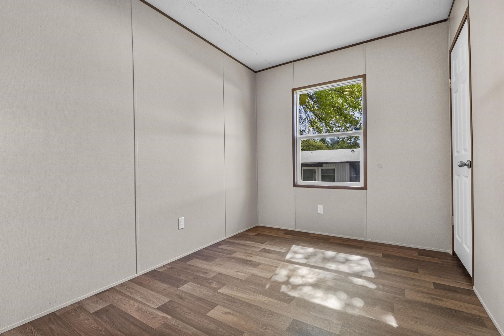 600 Ermine Rd Photo 19