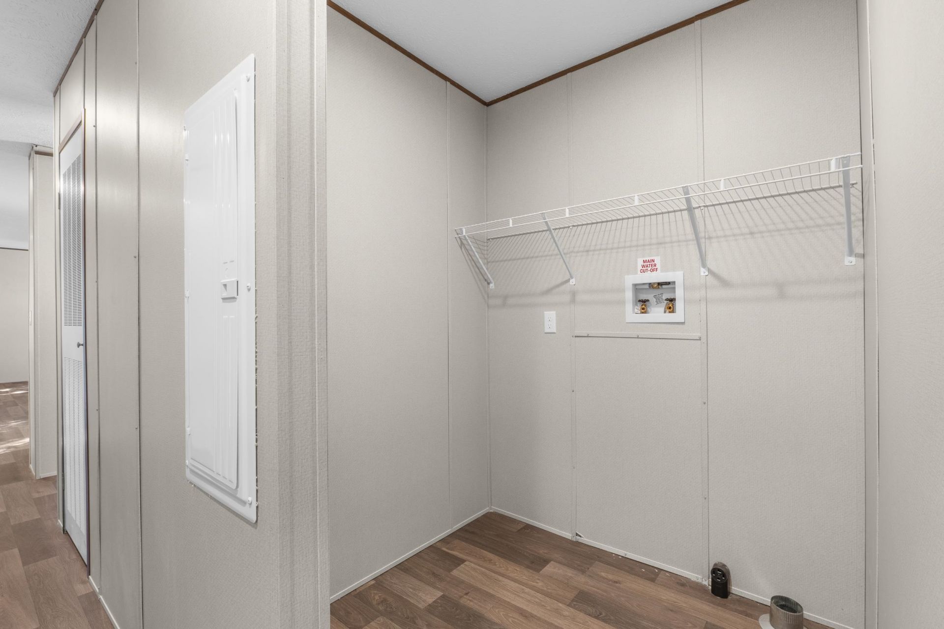 600 Ermine Rd Photo 24