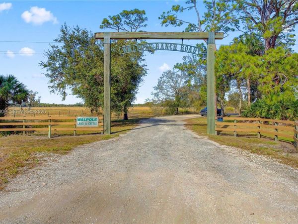 30003 SW Martin Hwy , Okeechobee, FL 34974