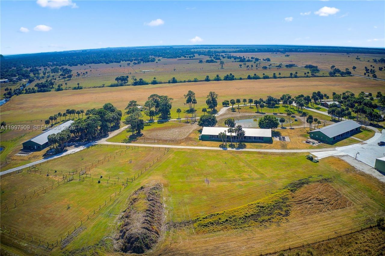 30003 SW Martin Hwy , Okeechobee, FL 34974 Photo