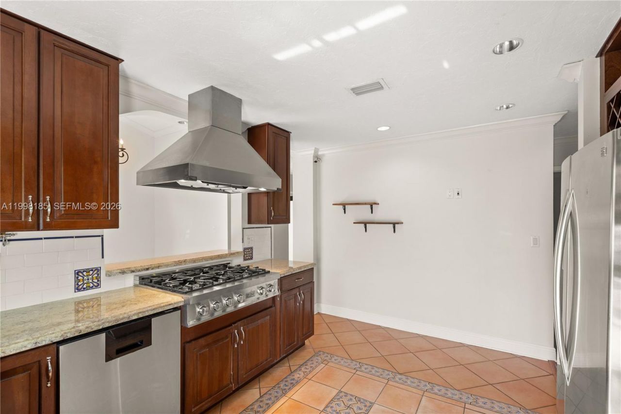 1428 Medina Ave, Coral Gables, FL 33134 Photo