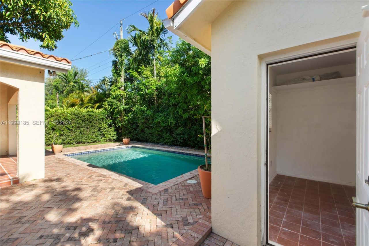 1428 Medina Ave, Coral Gables, FL 33134 Photo