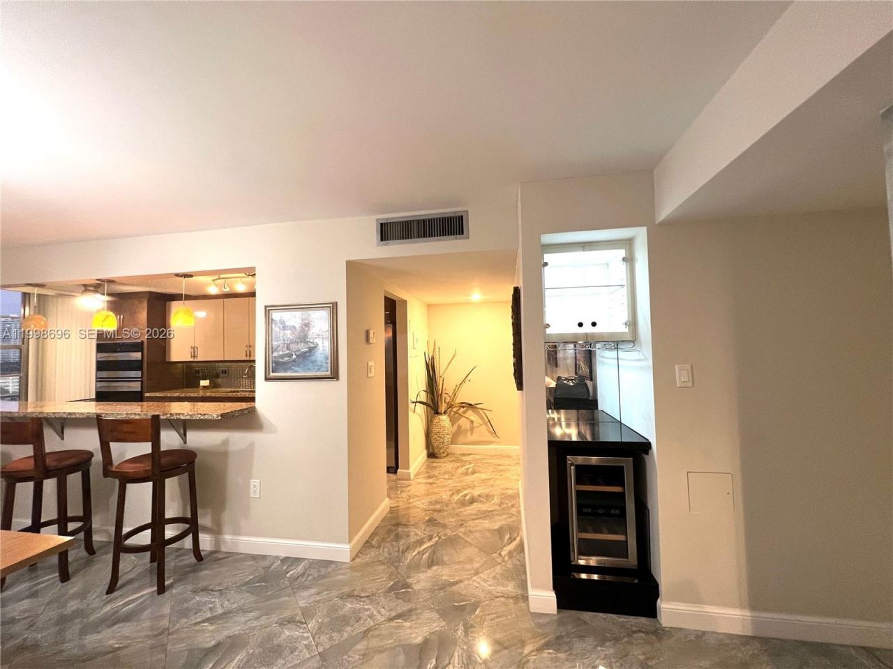 18041 Biscayne Blvd, Unit 1104, Aventura, FL 33160 Photo