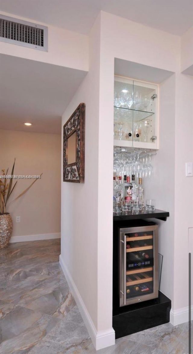 18041 Biscayne Blvd, Unit 1104, Aventura, FL 33160 Photo