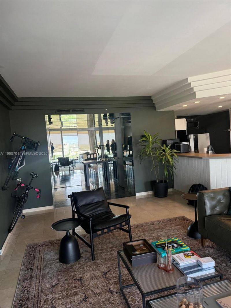 19707 Turnberry Way, Unit 28C, Aventura, FL 33180 Photo