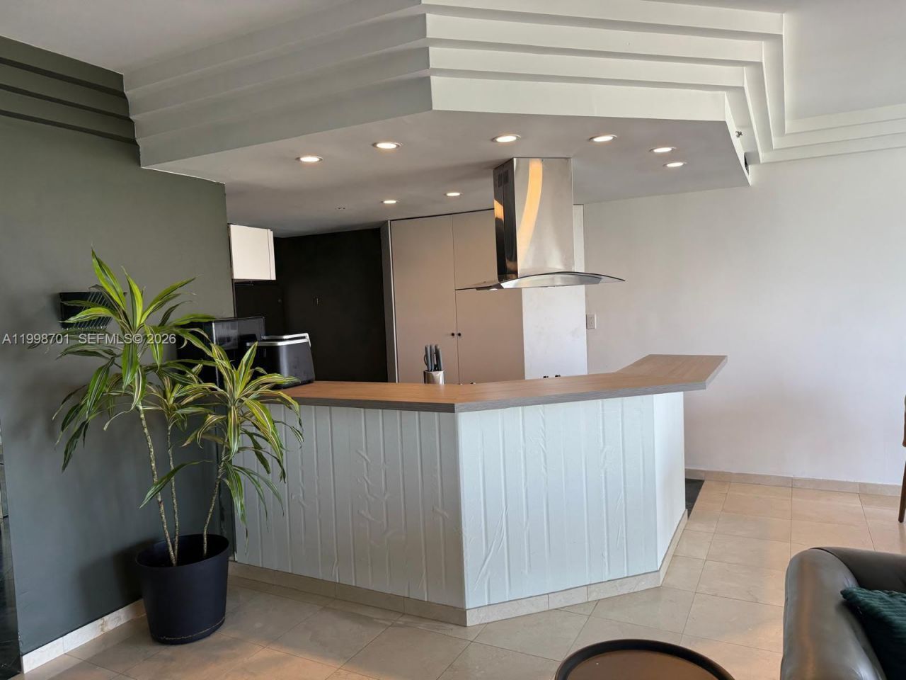 19707 Turnberry Way, Unit 28C, Aventura, FL 33180 Photo